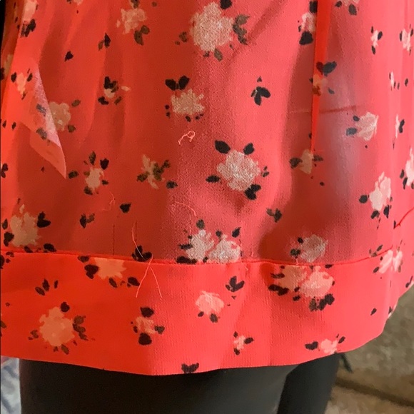 Cabi Blossom Coral Pin Tuck Blouse - Picture 6 of 7